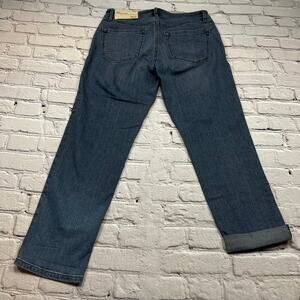 NWT Loft Curvy Cuffed Crop Jeans 28/6 J2805